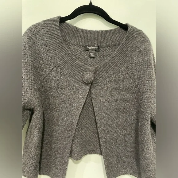 Ladies Lord & Taylor 100% Cashmere Shrug Cardigan Like New! - Picture 4 of 5